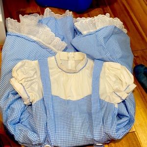 Girls Dorothy costume